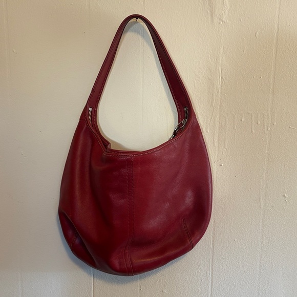 Coach Red Leather Shoulder Bag - Picture 3 of 12